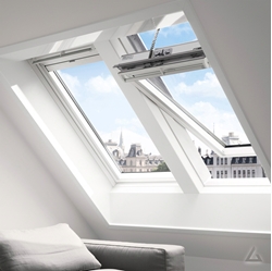 Изображение VELUX top-hung window GPL FK06 2066 painted white ENERGY PLUS aluminum 66x118 cm