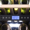 תמונה של מקרר יין, 53 ליטר, 17 בקבוקי יין, עיצוב דק Klarstein Vinovilla Duo 17 
